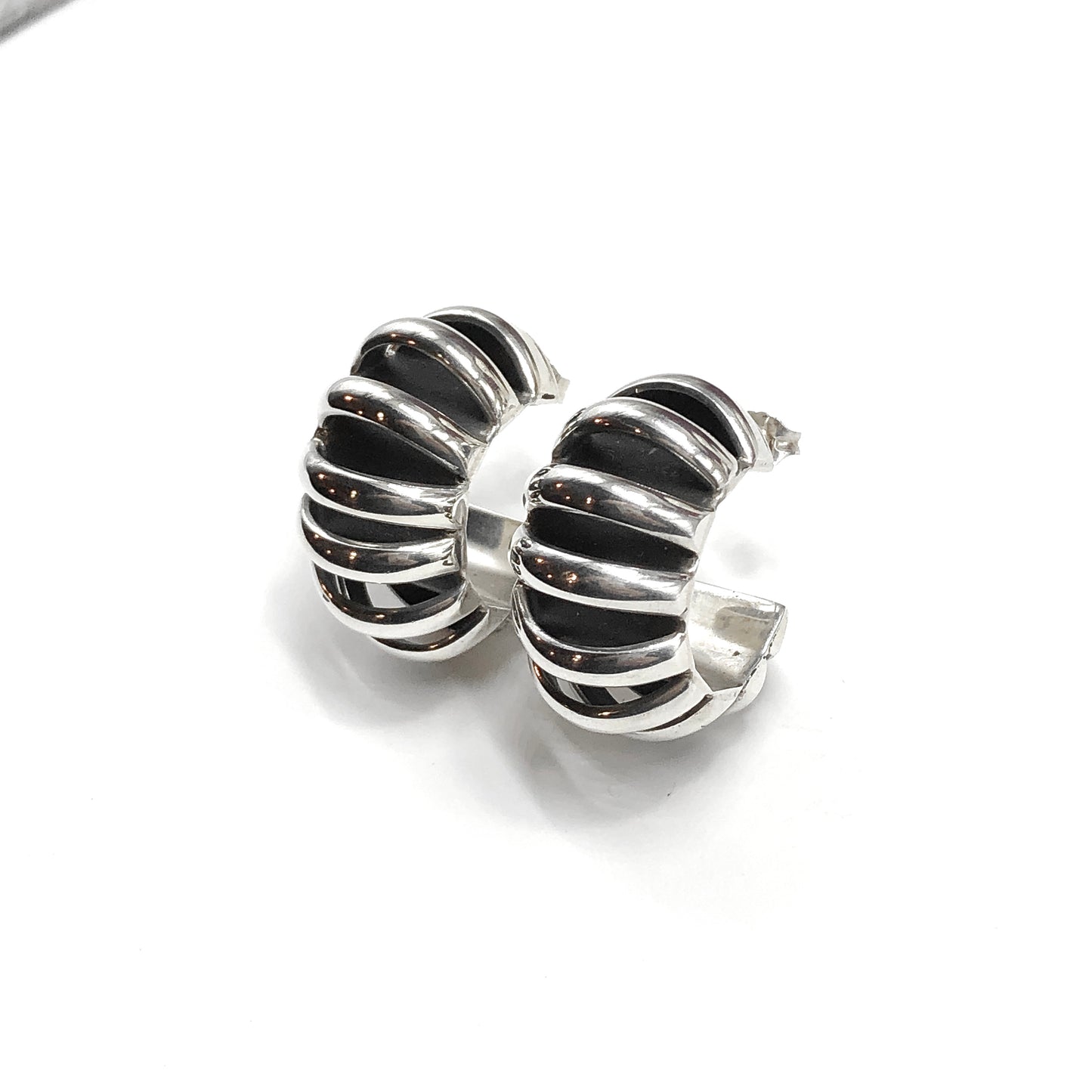 Vintage 80s Chunky Shrimp Style Sterling Silver Hoop Earrings