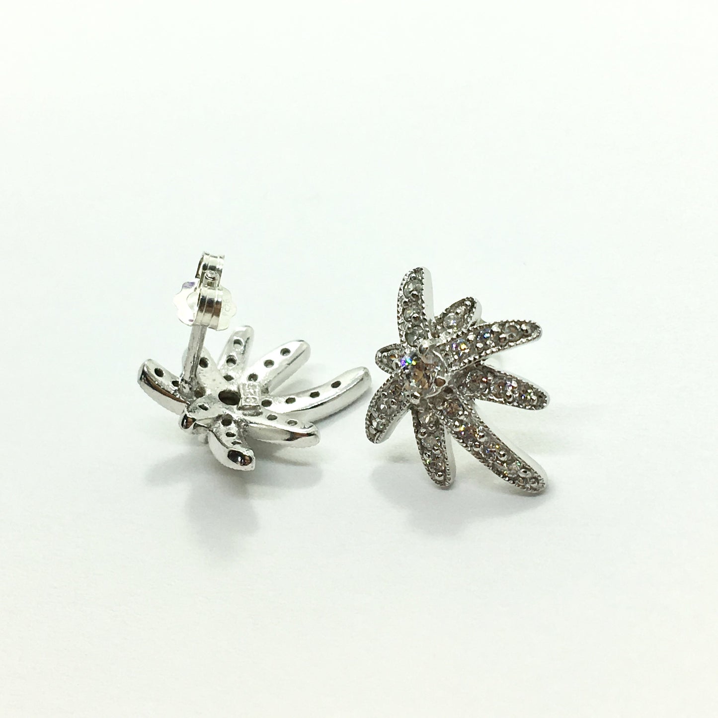 Earrings - Attractive Starburst Design Sterling Silver Earrings