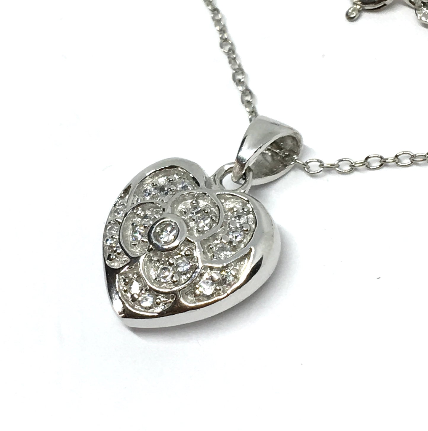 925 Sterling Silver Romantic Cz Pansy Flower Heart Pendant + Fine Chain Necklace