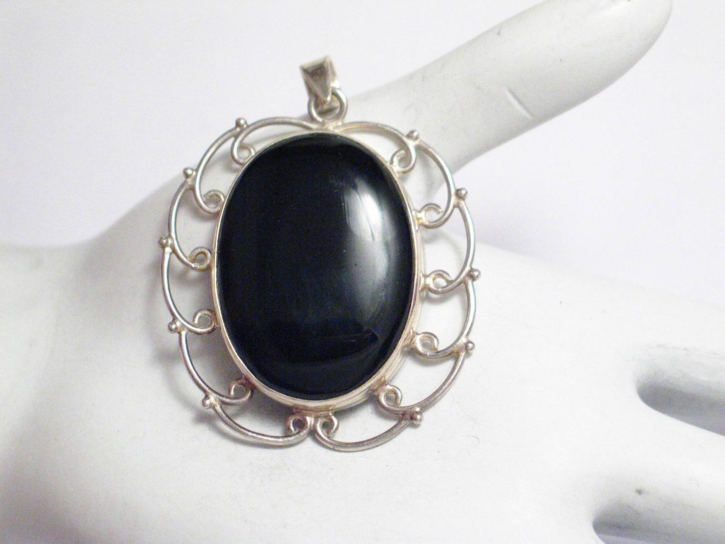 Silver Pendants | Large Bold Oval Sterling Silver Looped Design Black Stone Pendant | Discount Jewelry online