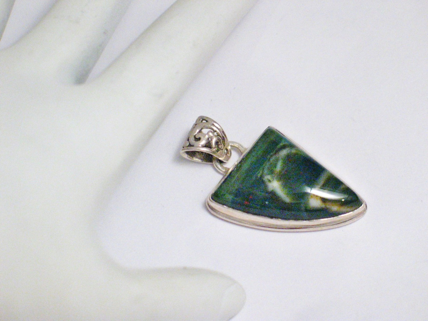 Stone Pendant, Mens Womens Geometric Tooth Design Green Bloodstone Sterling Silver Pendant - Blingschlingers Jewelry
