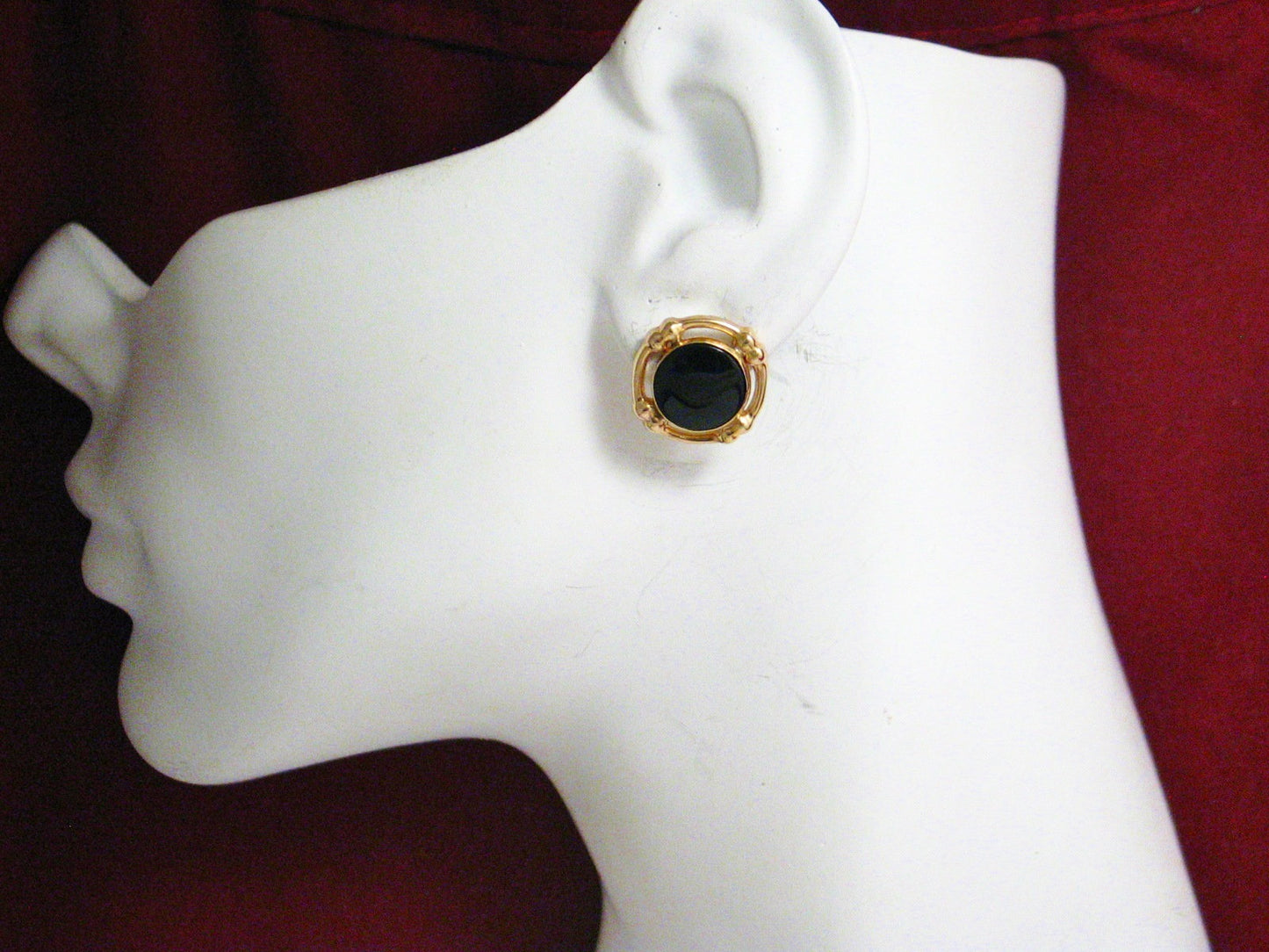 Gold Stone Earrings, Womens Pre-owned Jewelry Black Onyx Halo Style 14k Gold Stud Earrings
