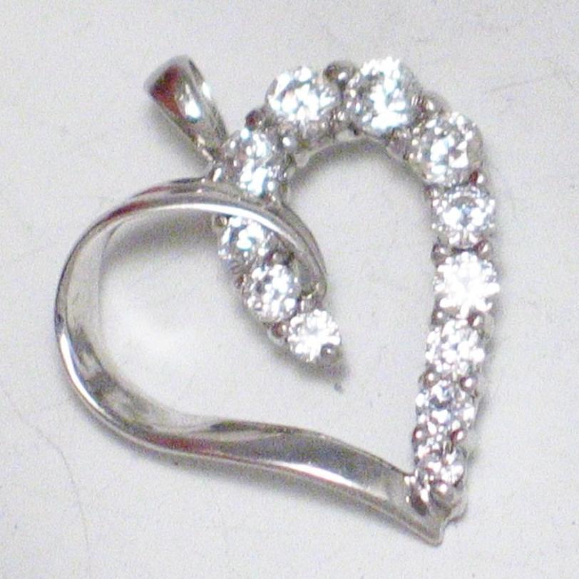 Heart Pendant 10k White Gold Open Heart Design Cubic Zirconia Stone Pendant