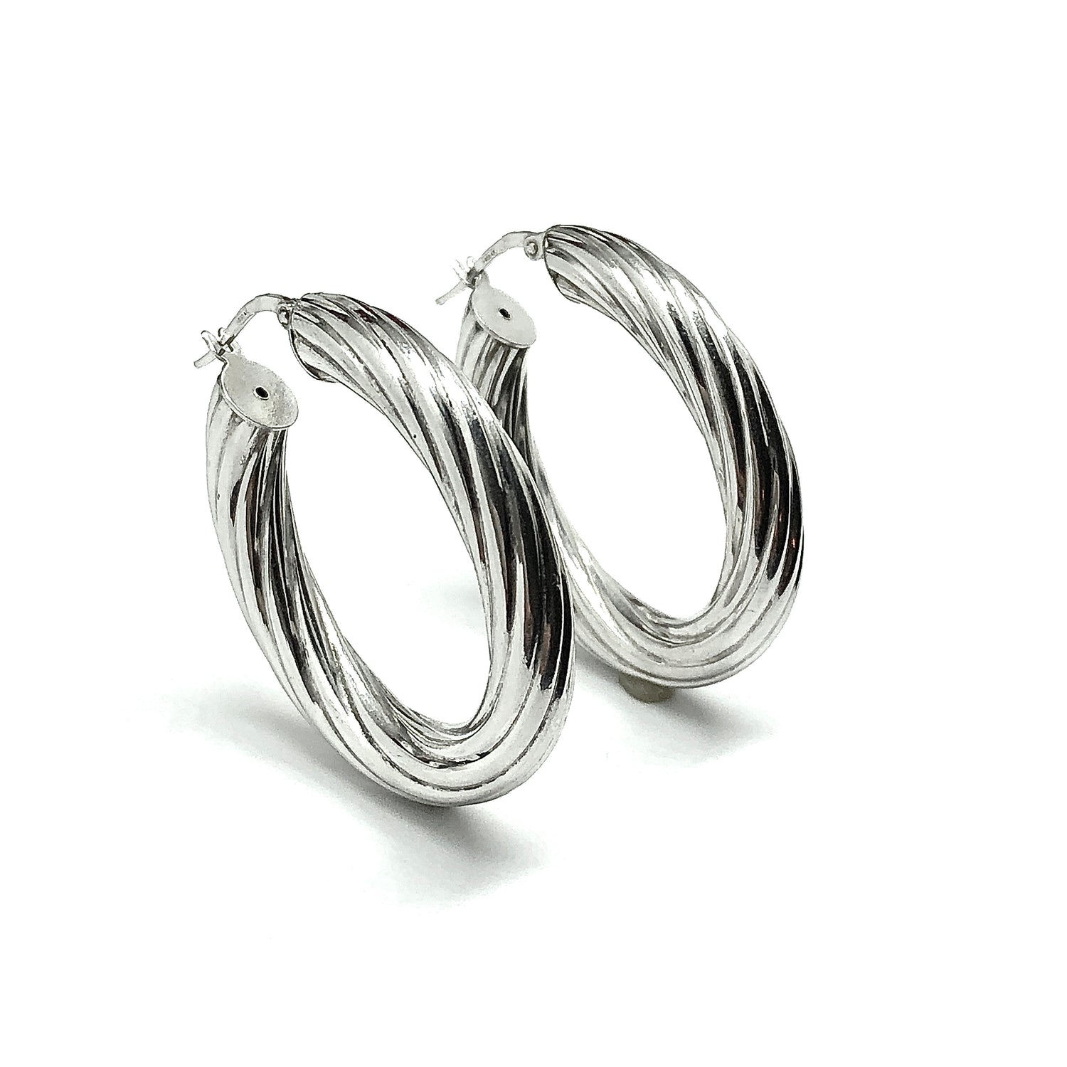 Hoop Earrings in Silver or Gold