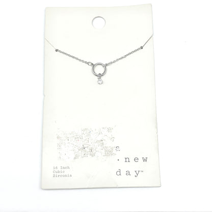 Minimalist Style Station Circle Design Silver Pendant Necklace