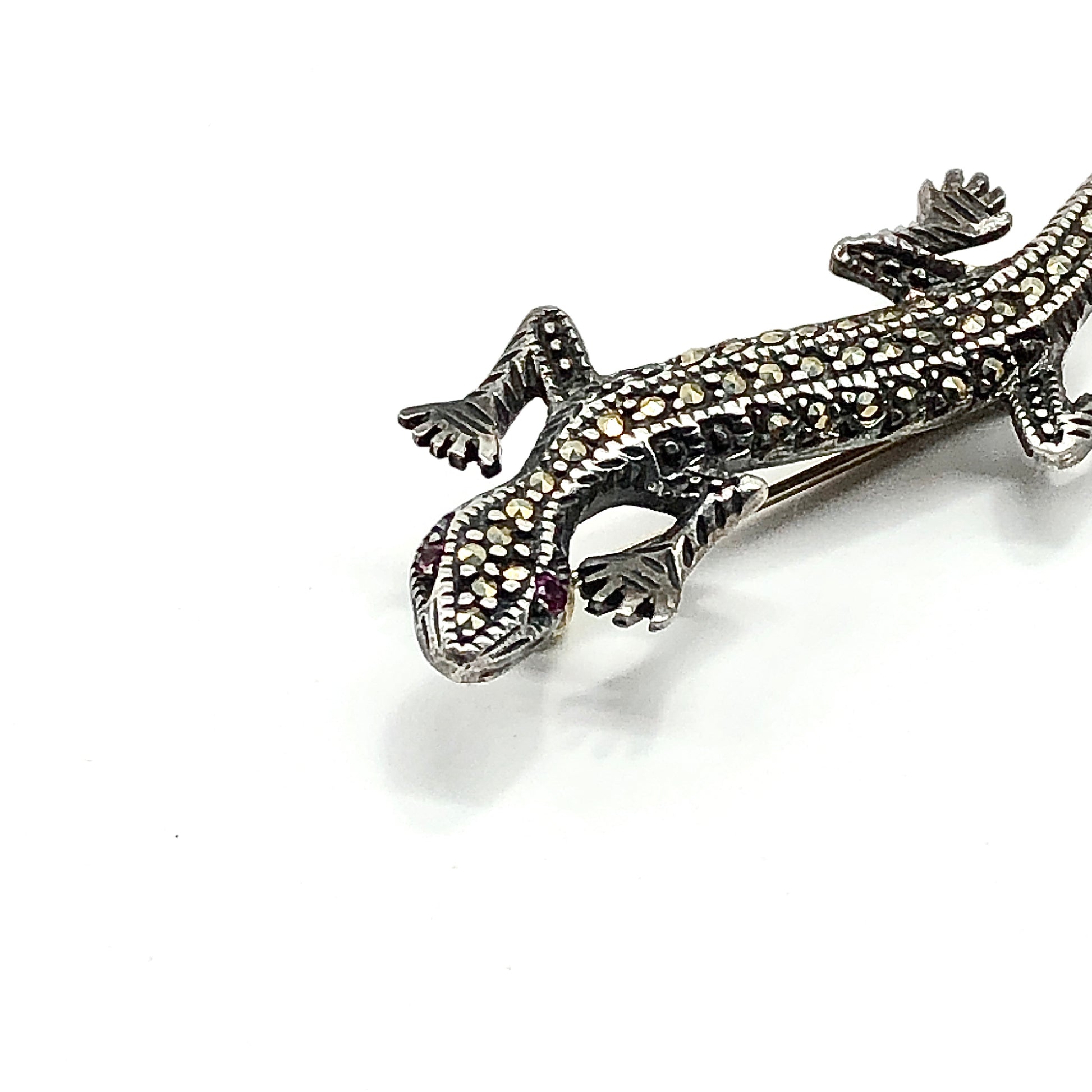Brooch Mens or Womens Sterling Silver Marcasite and Ruby Gemstone Lizard Brooch Pin