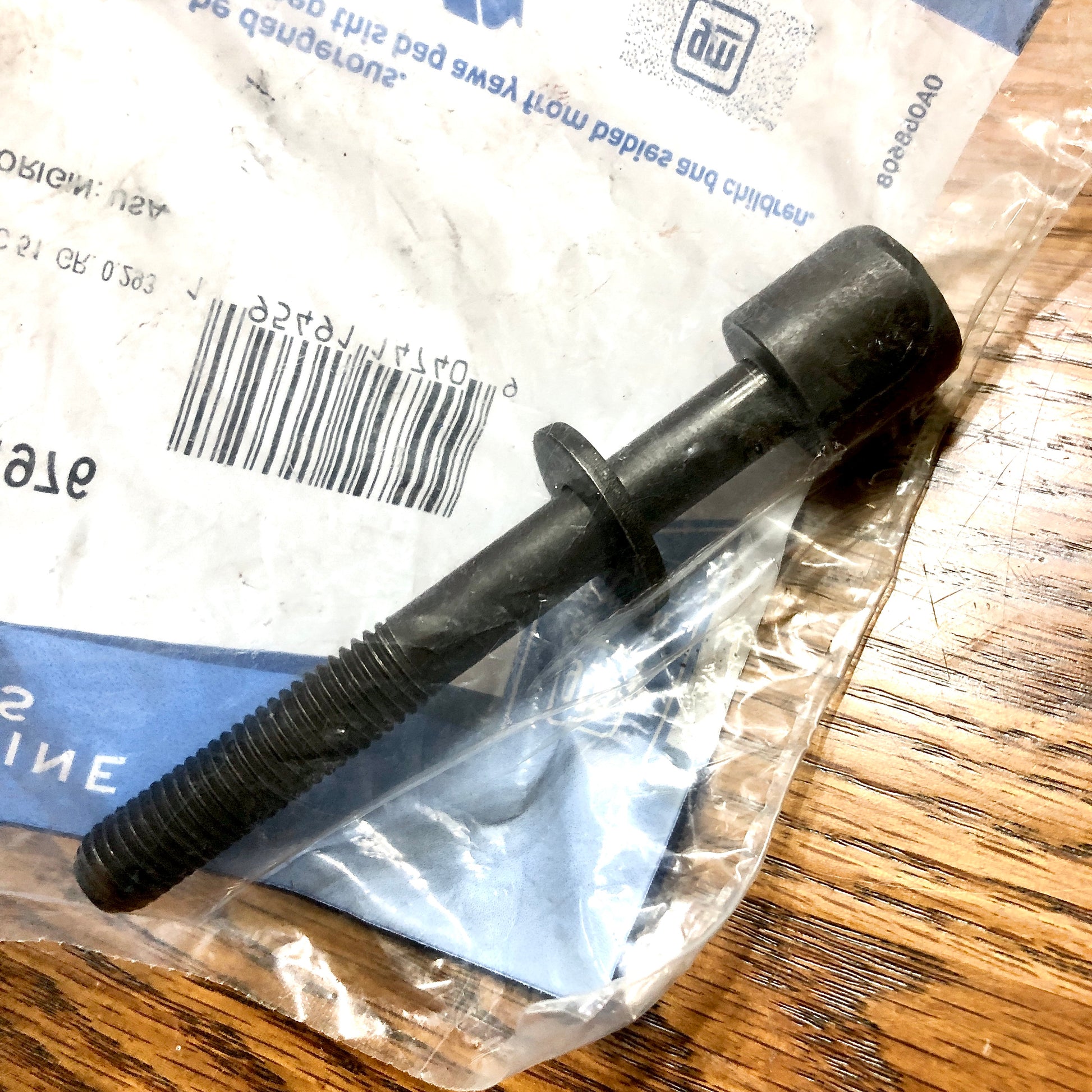 2021-2026 Chevy Express Engine Cylinder Head Bolt, 2014-2026 GMC Sierra Head Bolt GM part #11611976