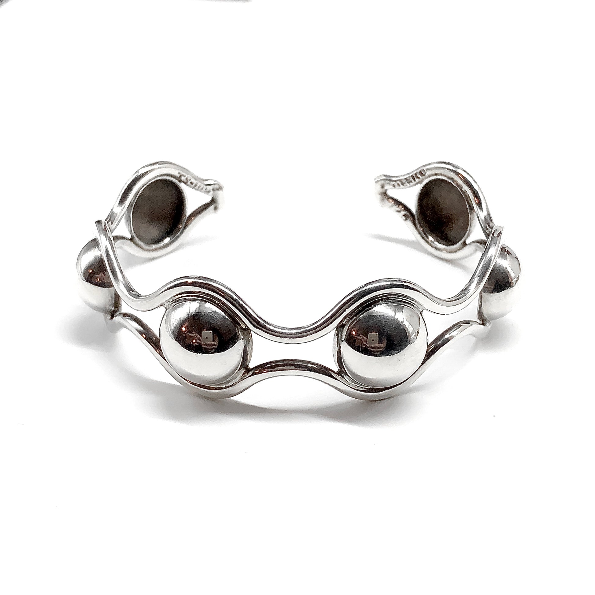 925 Sterling Silver Ball Stud Design Cuff Bracelet