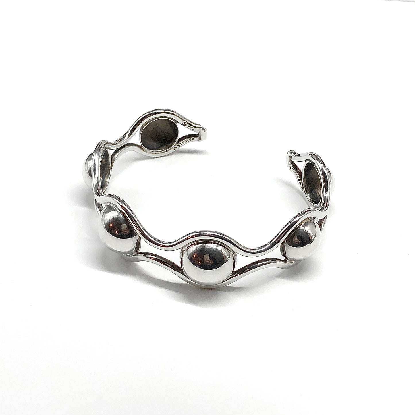 Sterling Silver Bracelet Ball Stud Design Cuff Bracelet