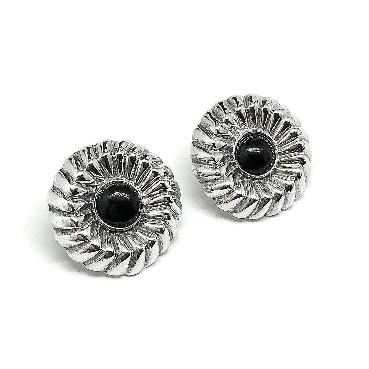 Discover sterling silver and gold jewelry online at deep discount prices, only at Blingschlingers Jewelry online