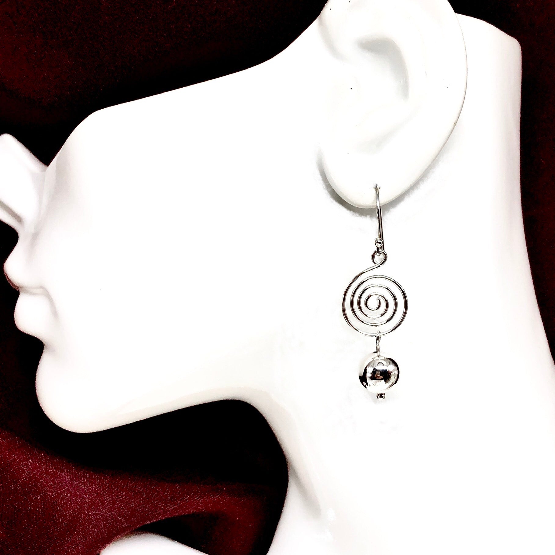 Estate Jewelry online, 925 Sterling Silver Circle Earrings, Spiral Hoop Design Earrings