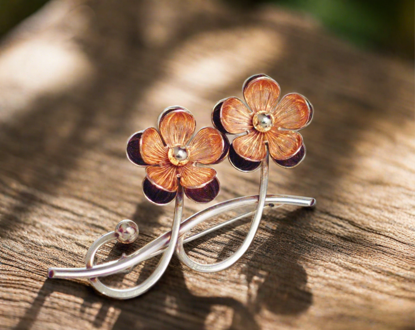Vintage 10k Rose & White Gold Flower Brooch Lapel Pin