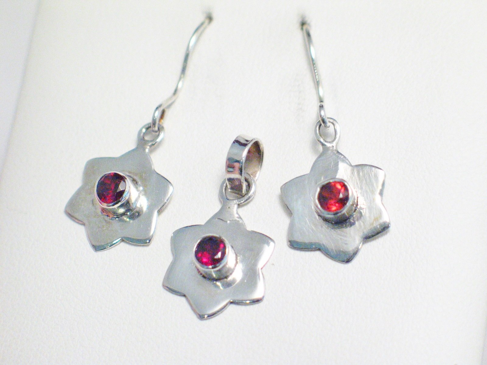 Jewelry sets | Sterling Silver Garnet Birthstone Star Design Pendant Earrings set | Womens Jewelry