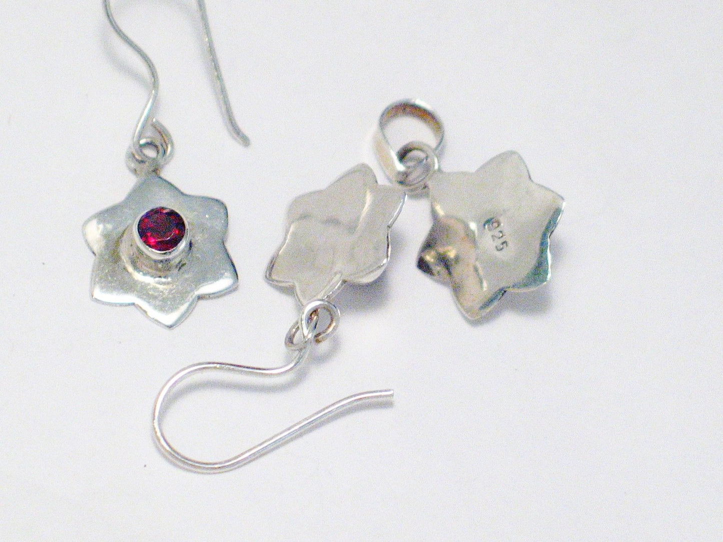Sterling Silver Earrings and Pendant Set, Fun Star Design with Garnet Gemstone
