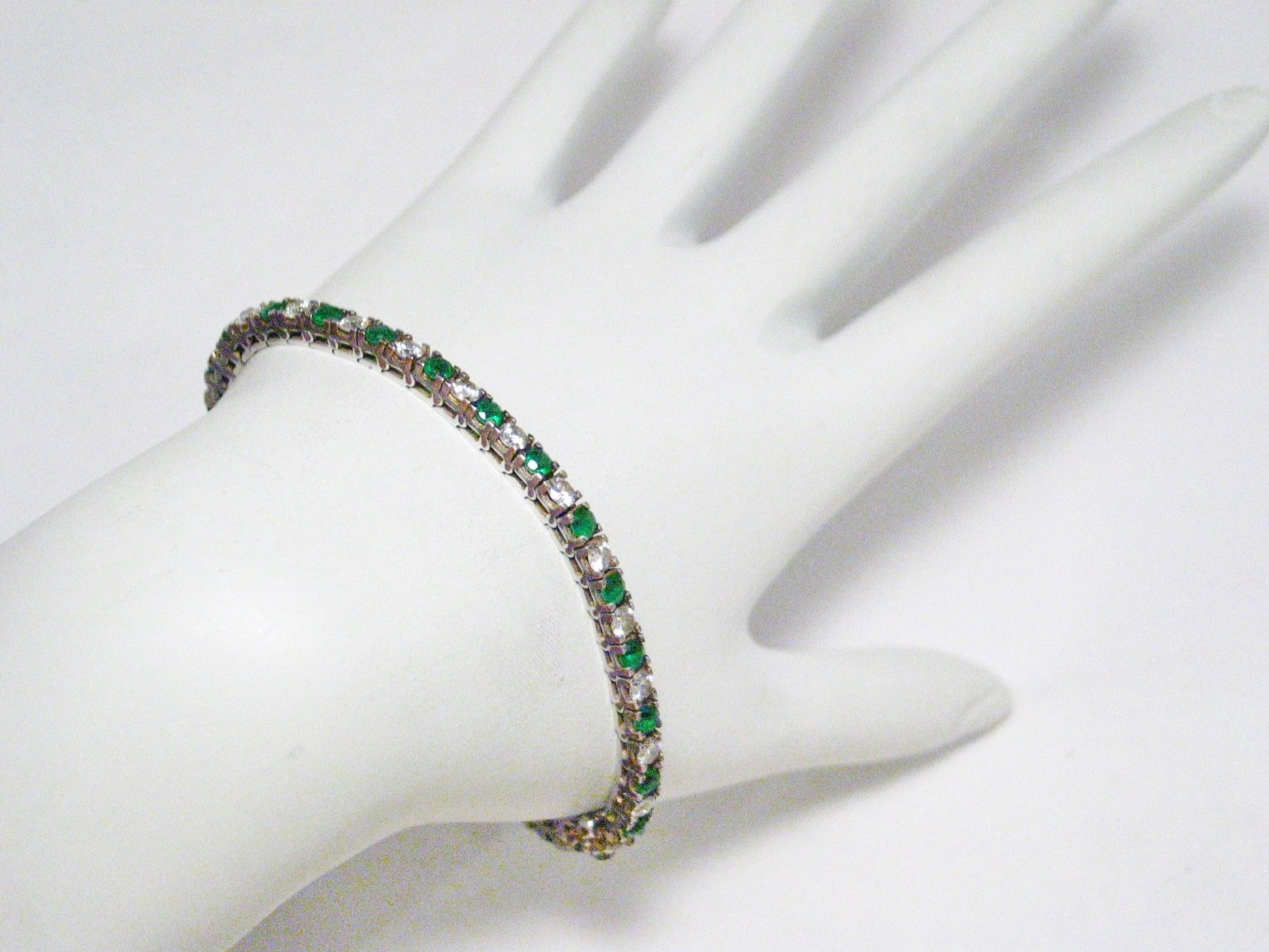 Jewelry > Bracelet | 7" Vintage Sterling Silver Lab Emerald & Cz Slim Design Tennis Bracelet