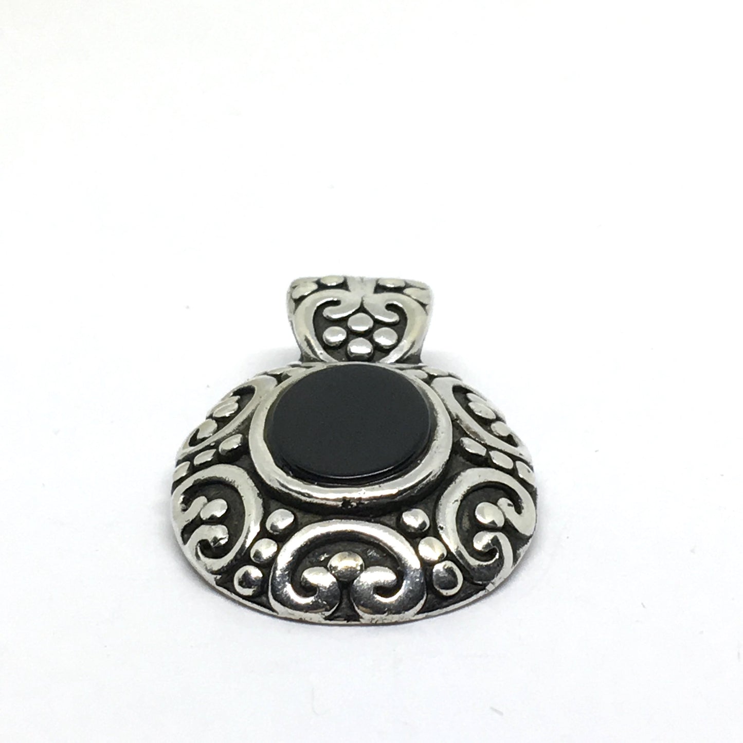 Used Jewelry > Pendant - Men Women Sterling Silver Dark Pool Jet Stone Design Pendant
