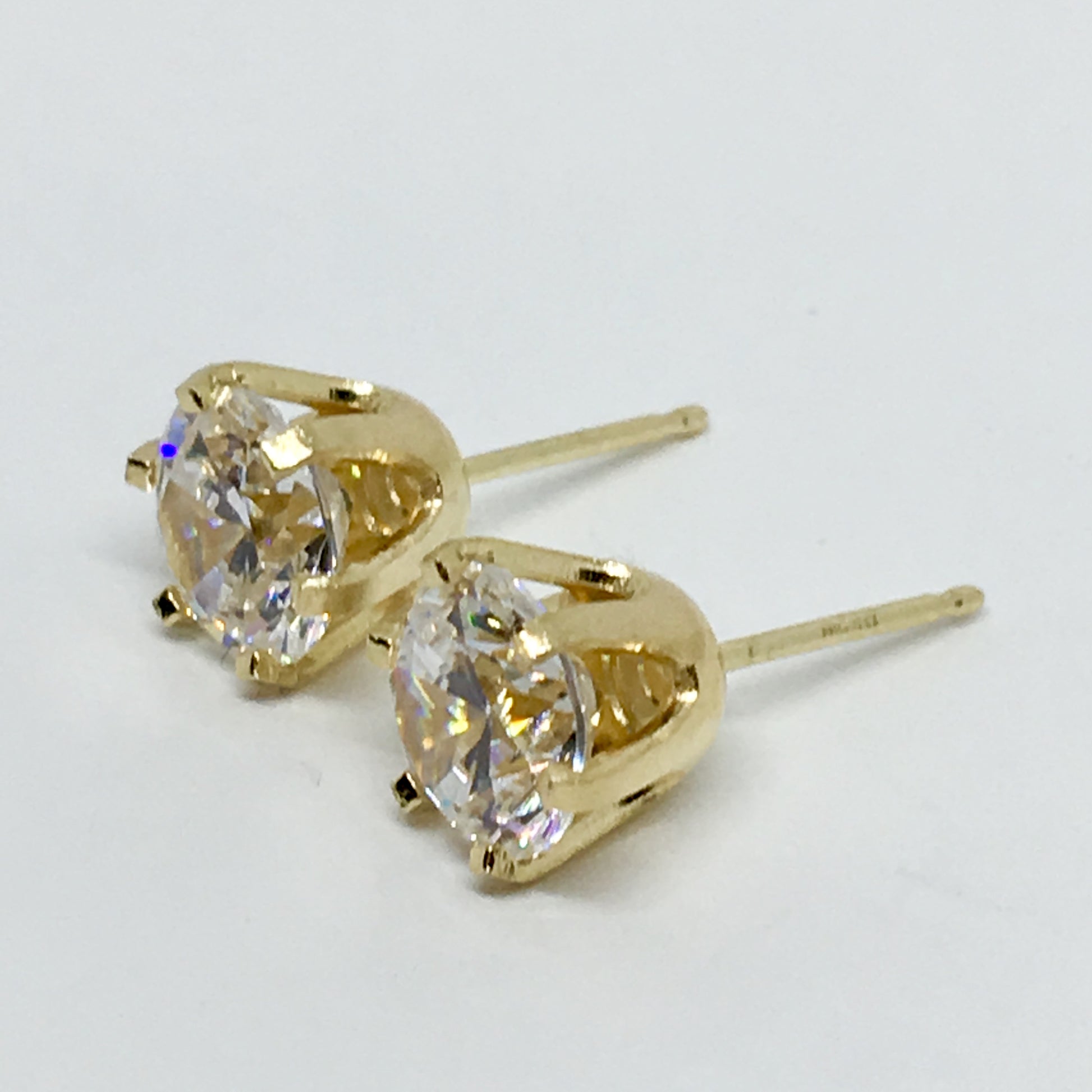 Accessory - Earrings - 14k Gold Sparkly 7 mm Diamond Alternative CZ Stud Earrings 