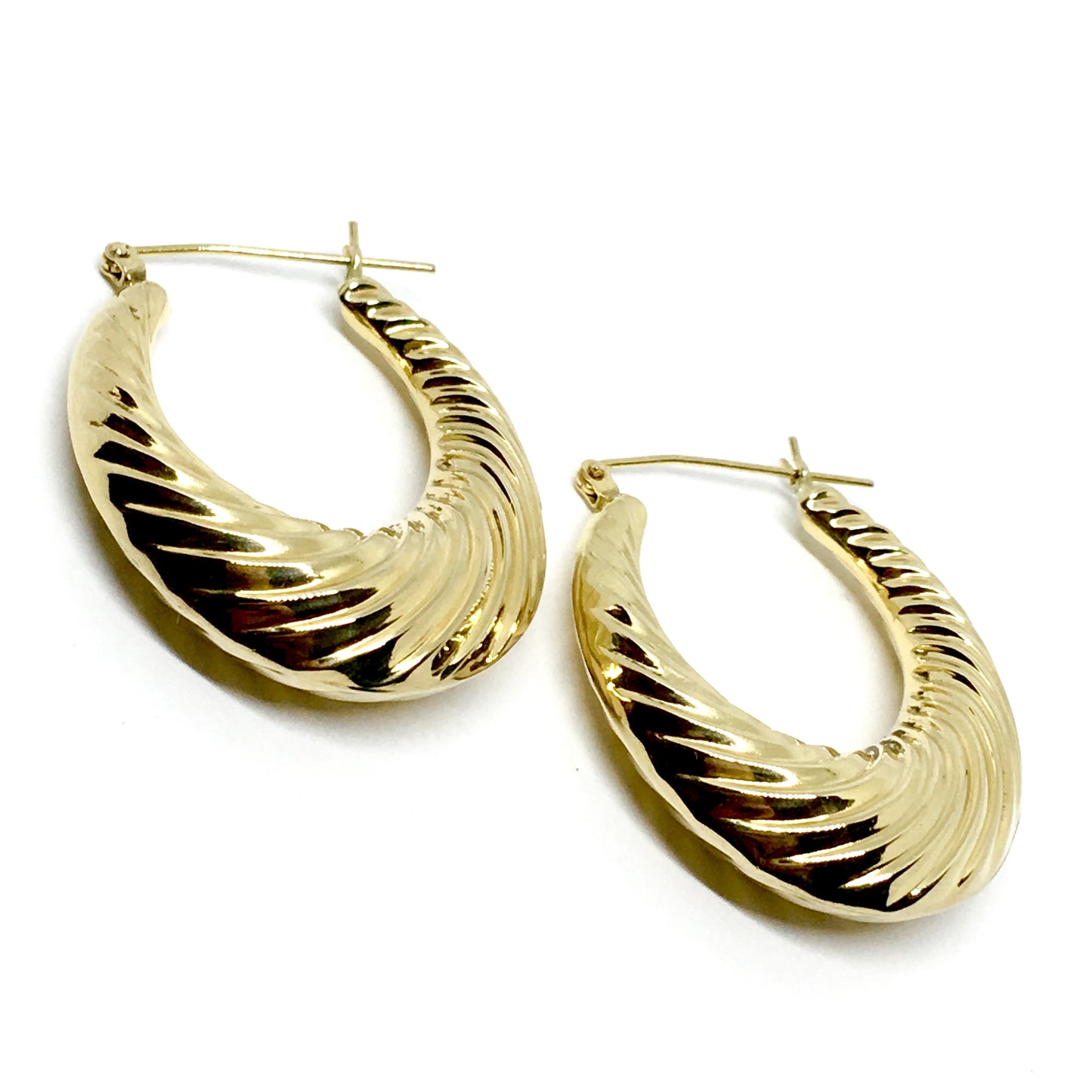 Used Jewelry - Fancy 14k Gold 37 mm Ribbed Horseshoe Style Hoop Earrings