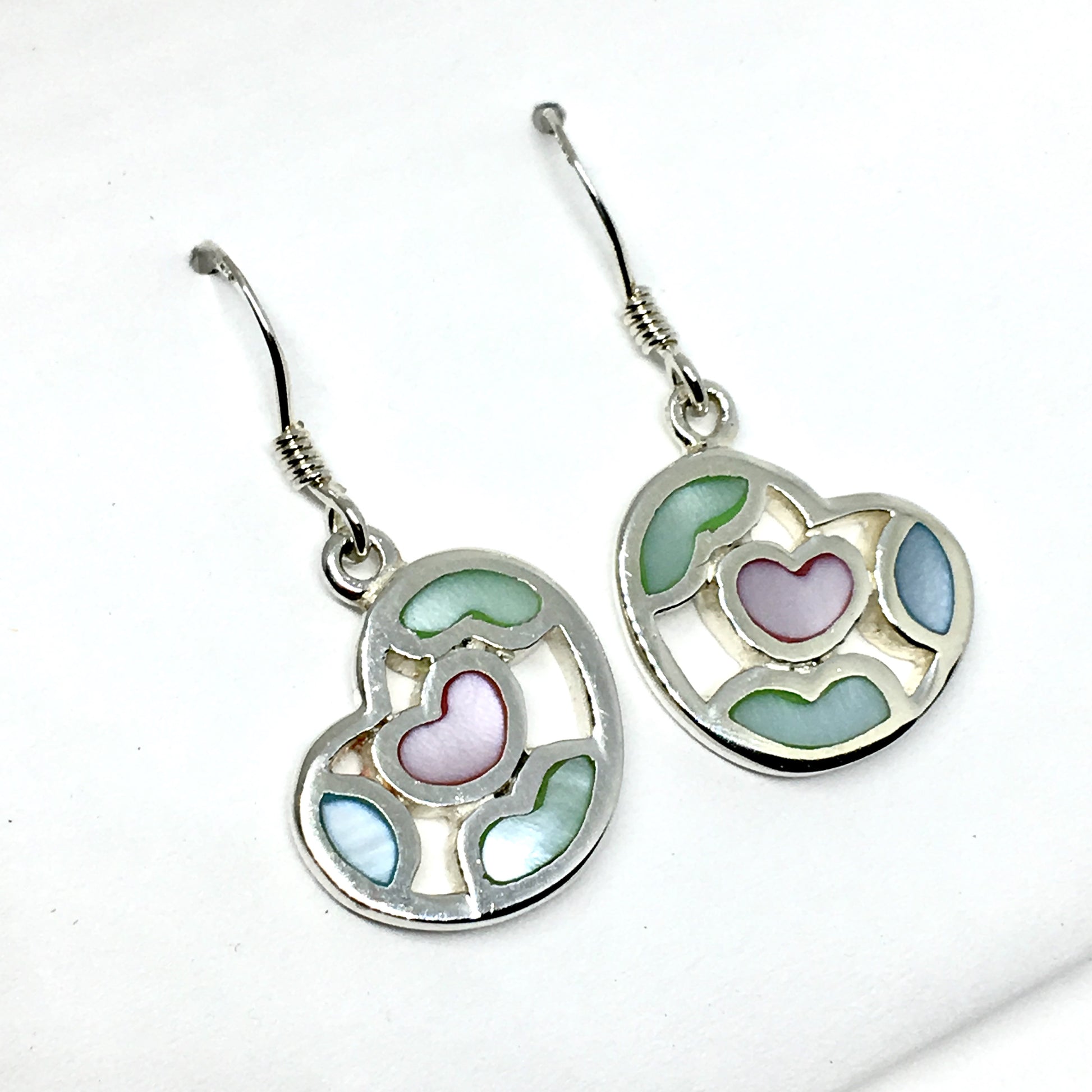 Earrings ~ Sterling Silver Heart Design Pink Green Pearl Dangle Earrings