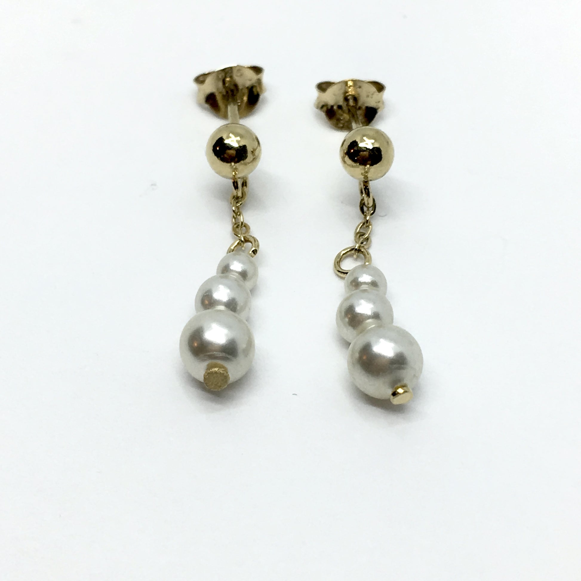Earrings - Womens used Gold Sterling Silver Graduating White Pearl Dangle Earrings