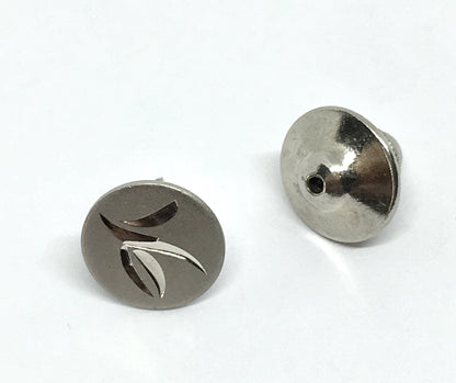 Tie-Tack | Mens used Sterling Silver Diamond Cut Leaf Design Round TieTack