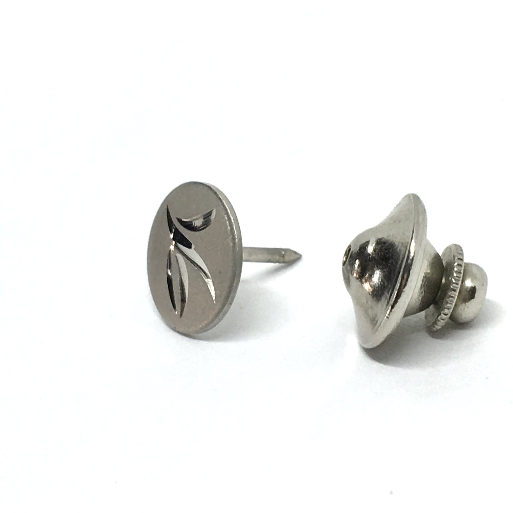 Tie-Tack | Mens used Sterling Silver Diamond Cut Leaf Design Round TieTack