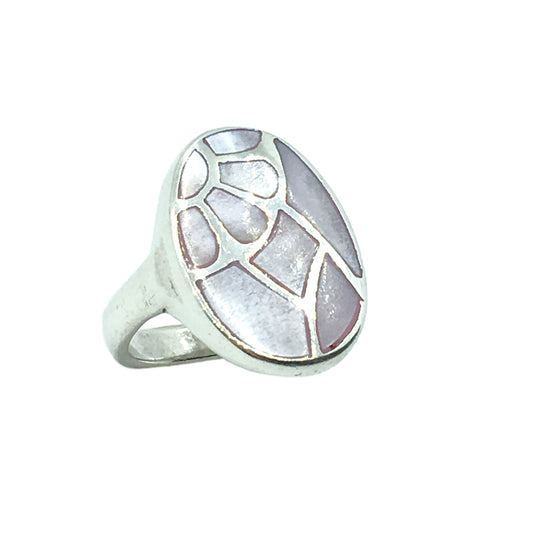 Ring Womens Used Sterling Silver Pink Pearl Geometric Flower Design Oval Ring 