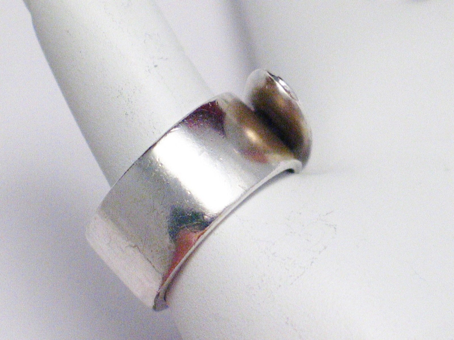Onyx Feng Shui | Sterling Silver Solitaire Ring | Modern Style - Blingschlingers Jewelry