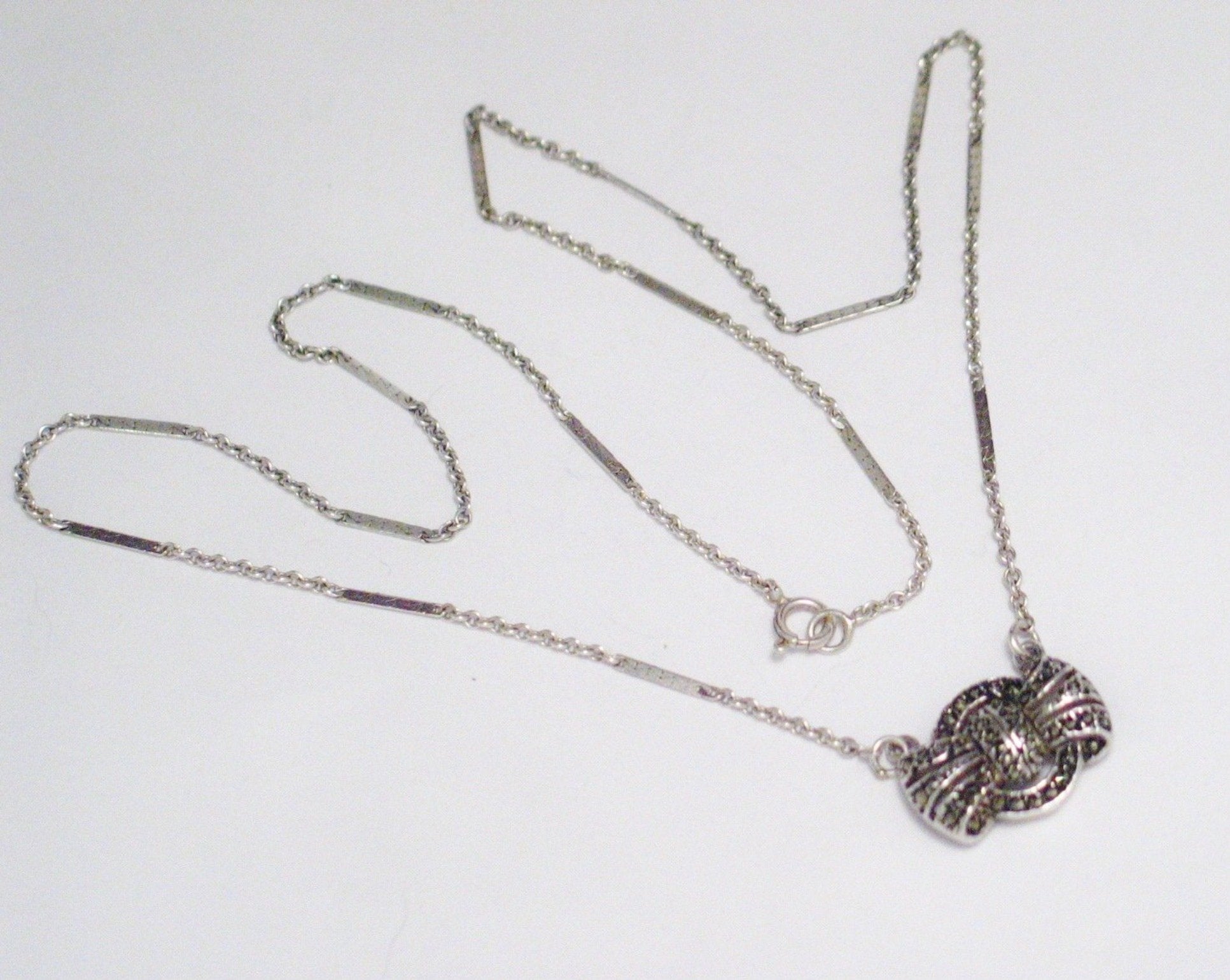 Sterling Silver Necklace, Vintage Bar & Rolo Link Marcasite Bow Pendant Y Necklace