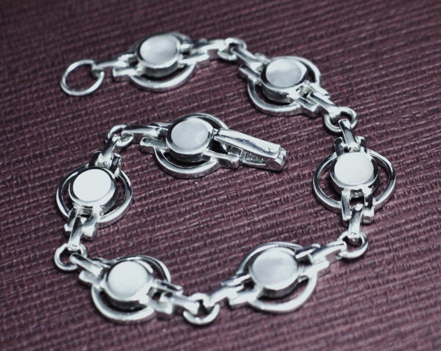 Womenswear Bracelet | Sterling Silver White Pearl Satellite Chain Tennis Bracelet 7" | Best Discount Estate Jewelry website online at Blingschlingers.com