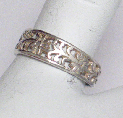 Womenswear Ring | Vintage Sterling Silver Daisy Flower Band 5.25 | Estate Jewelry website online