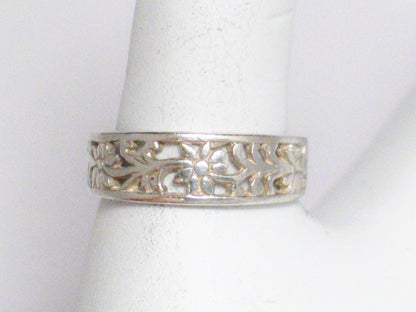 Womenswear Ring | Vintage Sterling Silver Daisy Flower Band 5.25 | Estate Jewelry website online