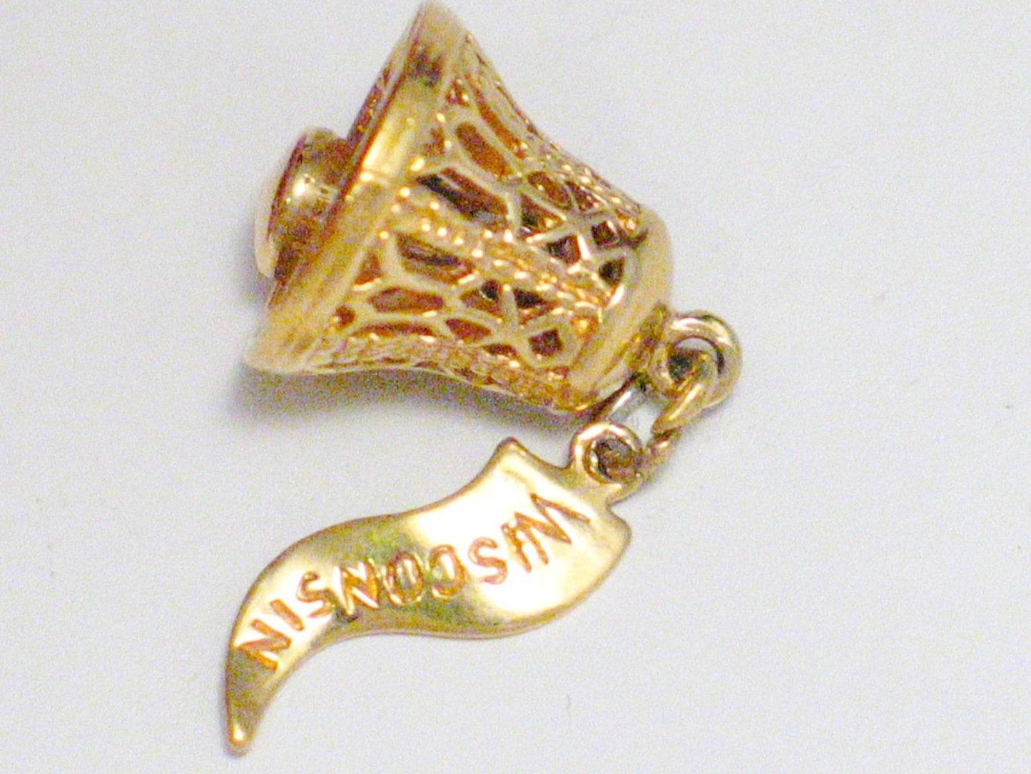3d Charm, Vintage Gold Sterling Silver Wisconsin Bell Bracelet Charm Pendant