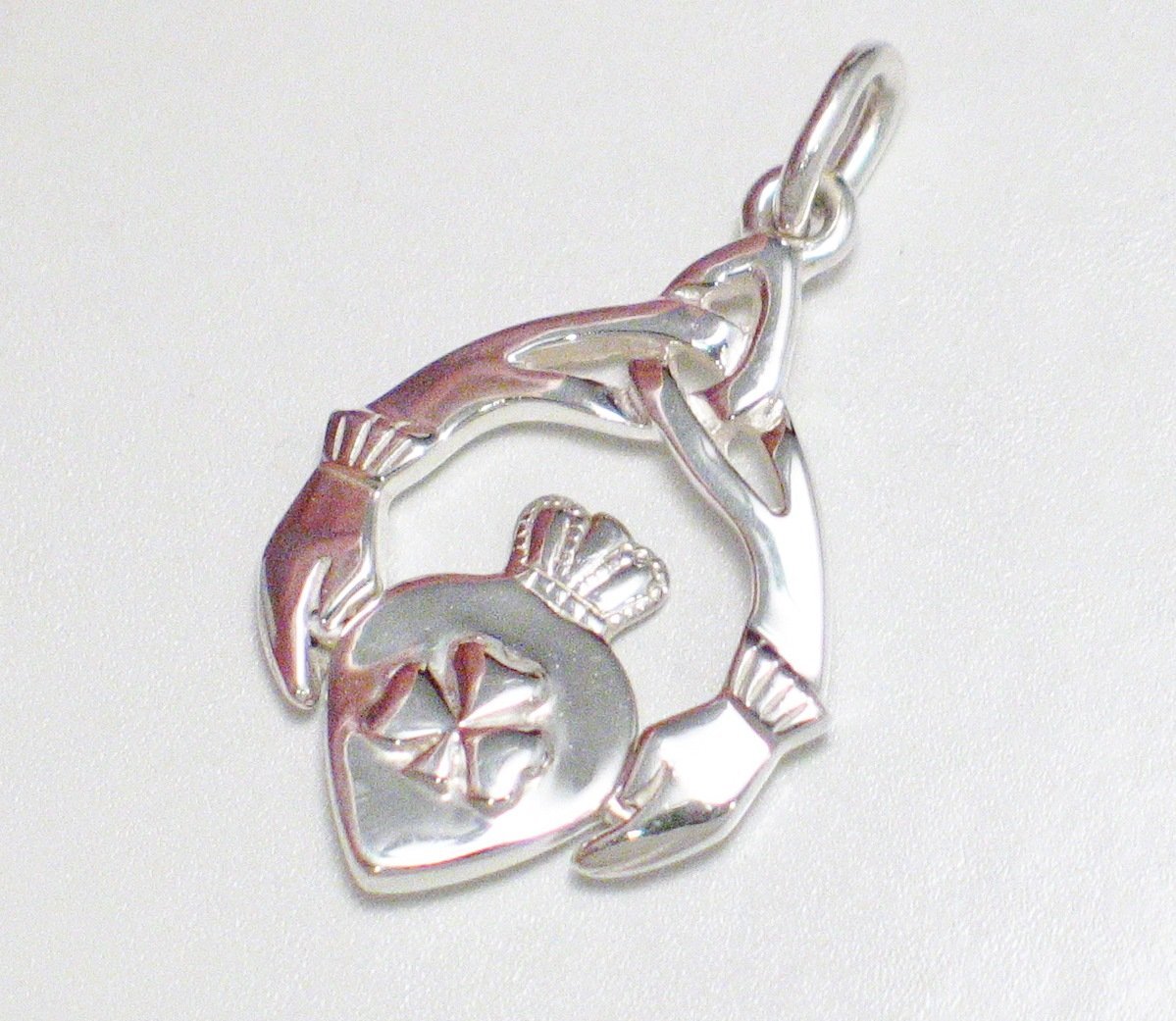 Pre-owned Jewelry  - Sterling Silver Irish Claddagh Spinner Charm Pendant