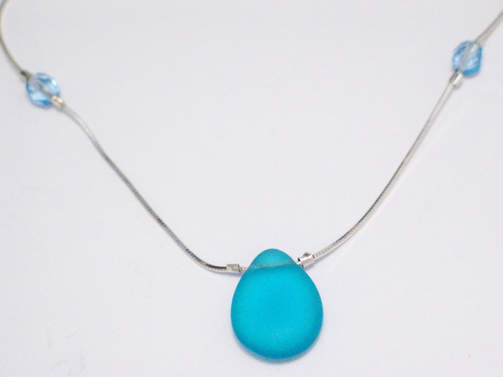 Satellite Necklace | Sterling Silver Blue Satin Seaglass Station Necklace 18" | Estate Jewelry - Blingschlingers 