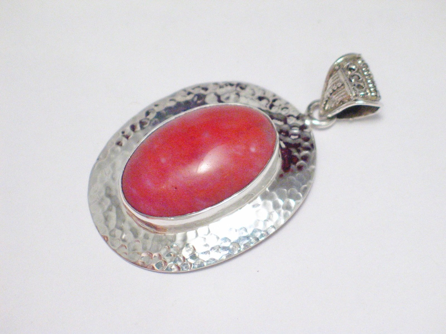 Pendant | Large Sterling Silver Oval Hammered Cherry Quartz Pendant | Best discount prices on Overstock Jewelry only at Blingschlingers.com online website