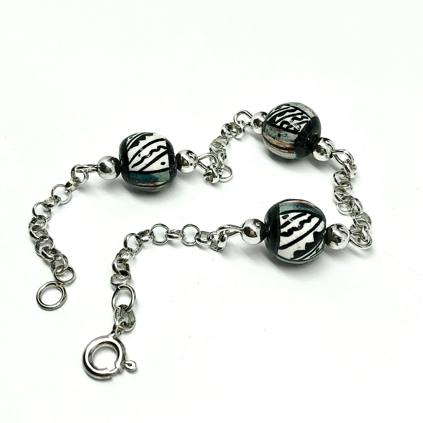 Bead Bracelet | Girls Italian Sterling Silver Porcelain Bead Bracelet 5.75 -6" | Discount Estate Jewelry online at Blingschlingers.com