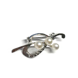Brooch / Lapel Pin - Men Women Sterling Silver Bleeding Heart Design Pearl Brooch
