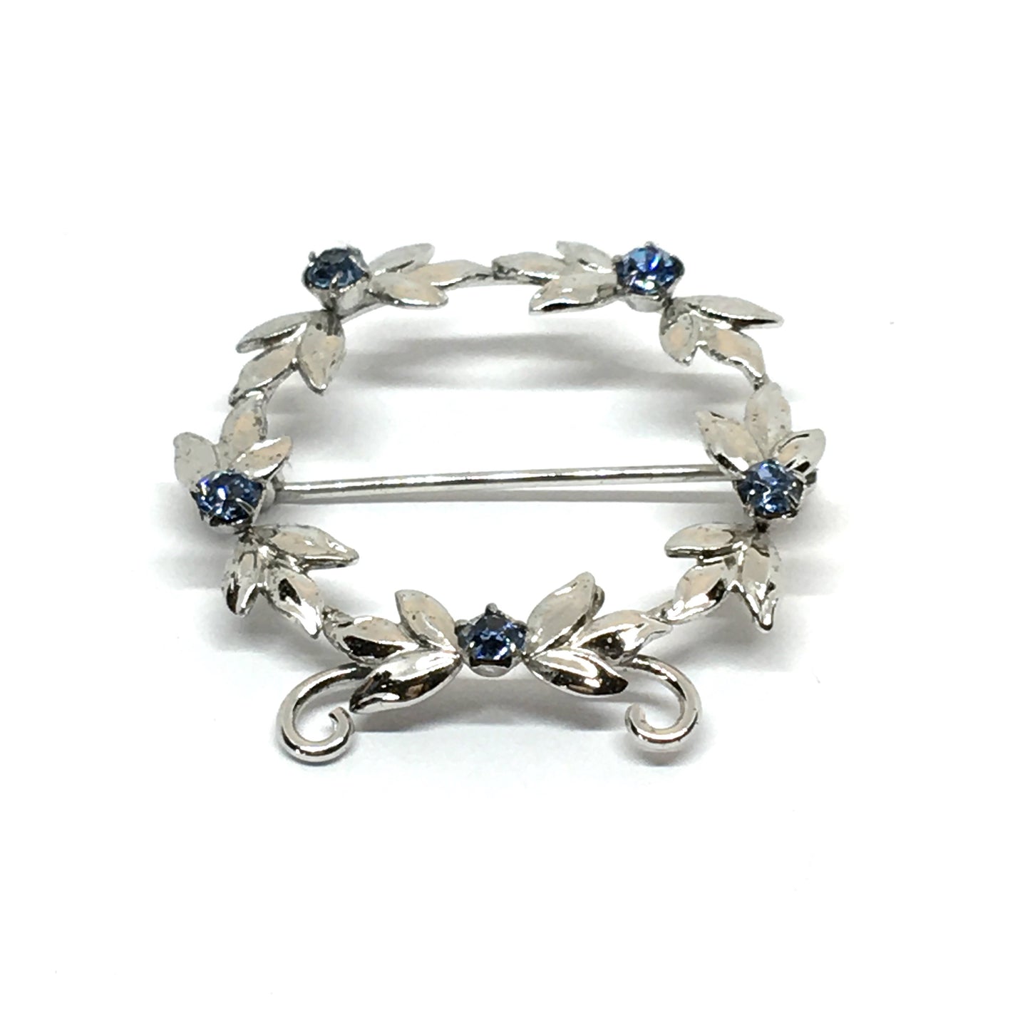 Brooch & Lapel Pin - Vintage 1950s Sterling Silver Radiant Sapphire Blue Wreath Halo Brooch Lapel Pin