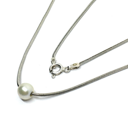 Used Jewelry - Womens 18" Sterling Silver Elegant White Pearl Sleek Snake Chain Necklace 