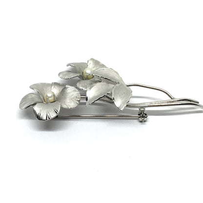 Brooch / Lapel Pin - Vintage 60s Sterling Silver Sculpted 3-D Flower Pearl Brooch Lapel Pin