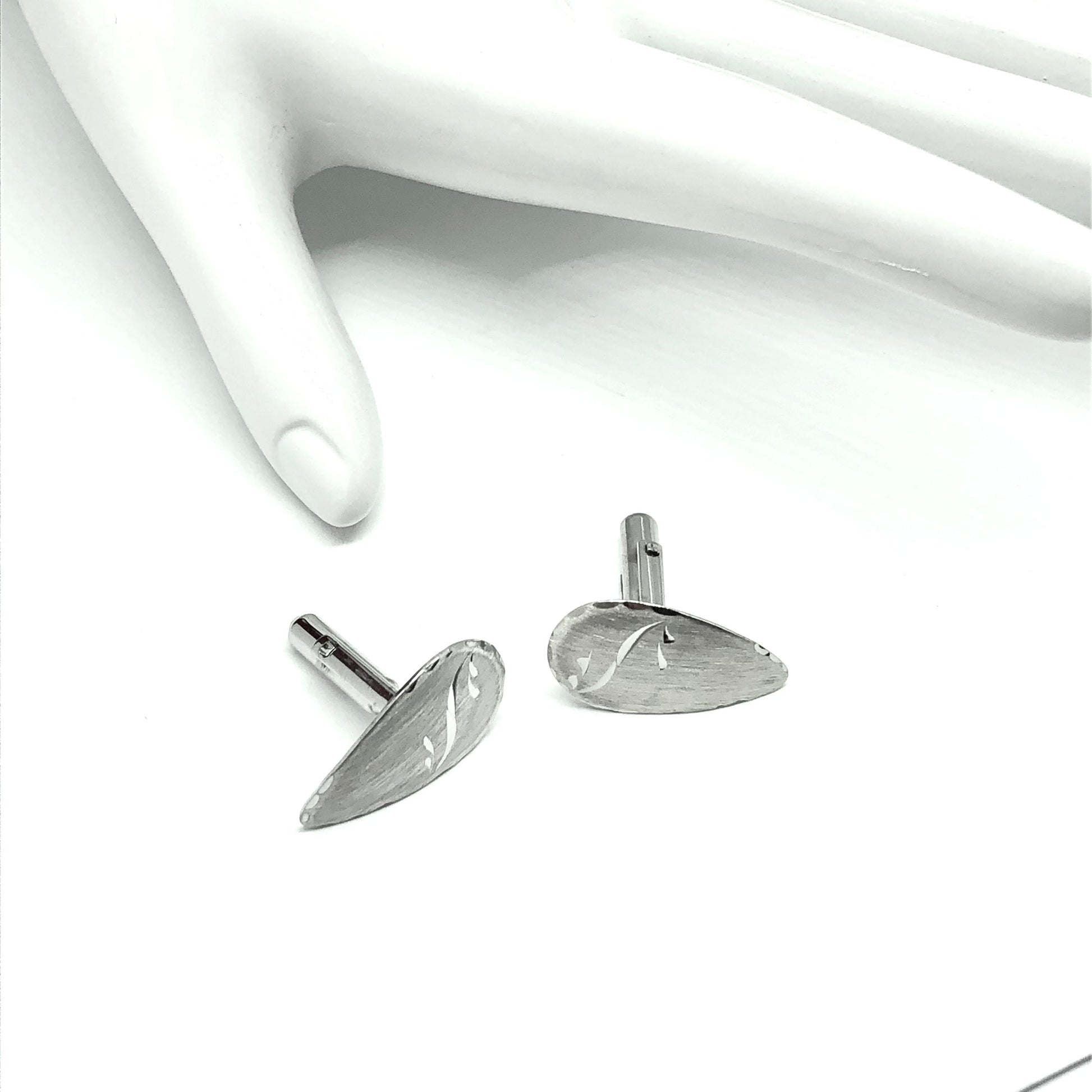Jewelry used Mens | Sterling Silver Brushed Simple Paisley Design Cufflinks 