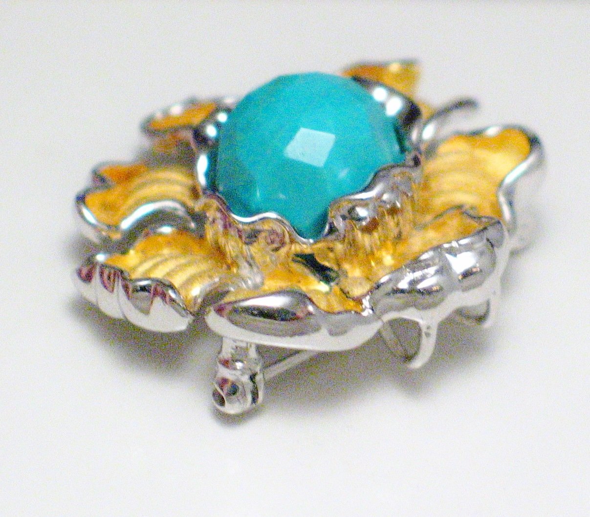 Brooch, Sterling Silver Turquoise Stone Flower Design Convertible Pin to Pendant
