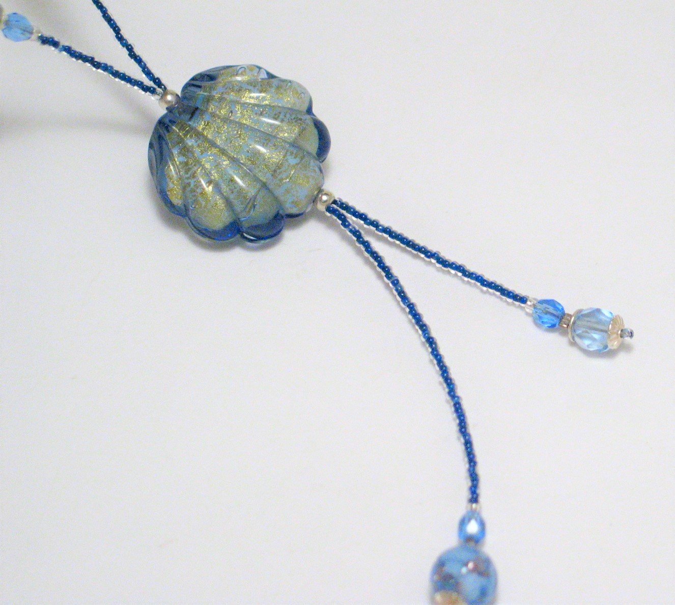 Used Jewelry > Necklaces | Womens Sterling Silver Blue Venetian Glass Clam Shell Beaded Necklace  21-22.5"