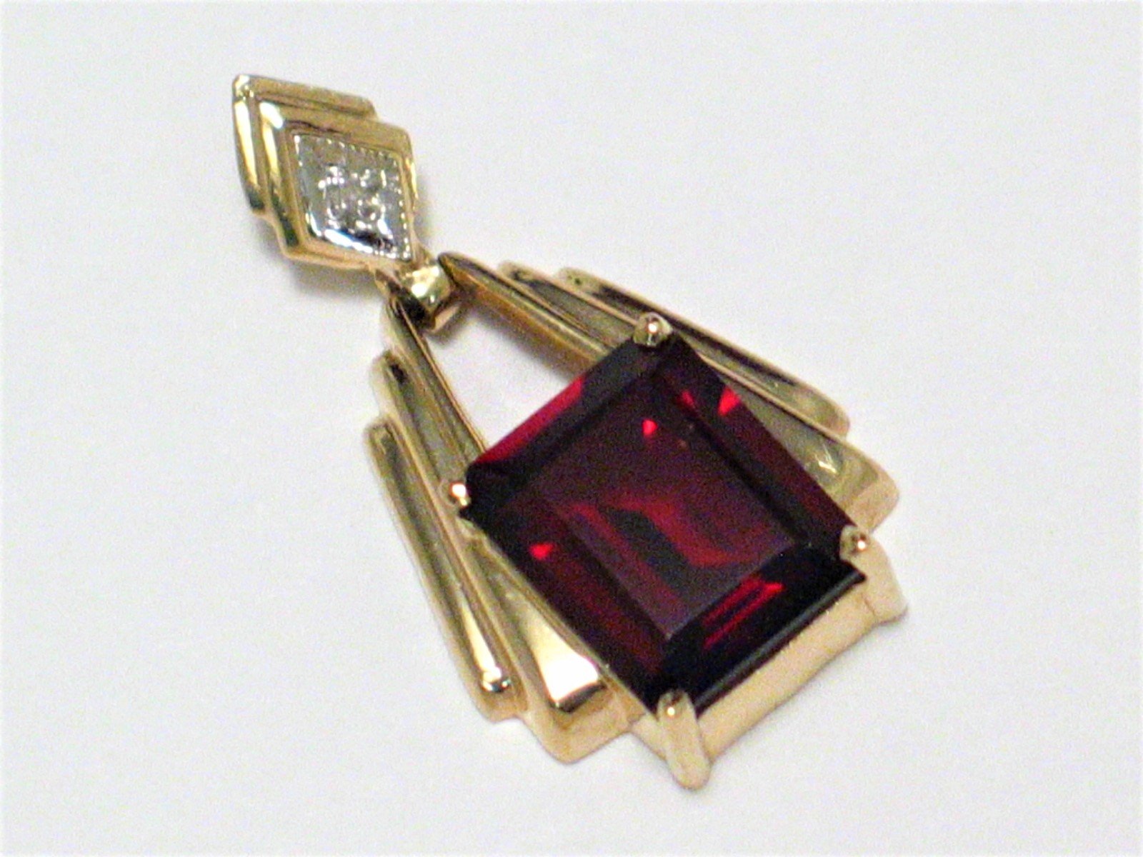 Jewelry Pendant | Womens 10k Gold Luxurious Retro Garnet & Diamond Pendant- Blingschlingers Jewelry