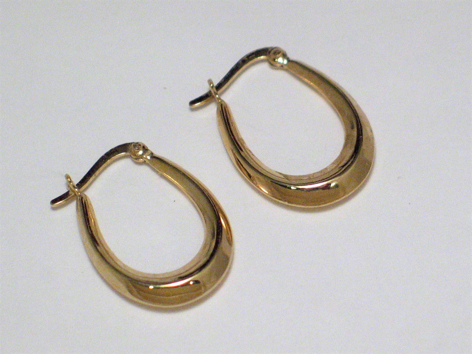 Jewelry Earrings | Womens Gold Sterling Silver 1" Oval Horseshoe Style Hoop Earrings