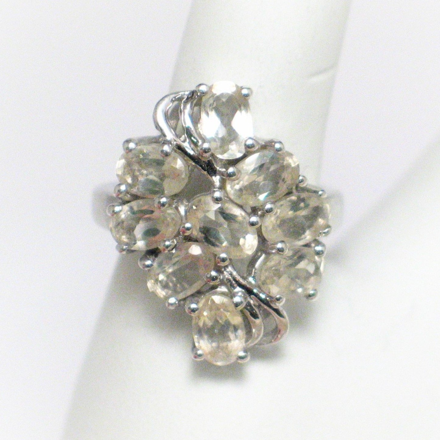 Cluster Ring, sz6 Pre-owned Gemporia's Light Yellow Oval Heliodor Stone Cocktail Ring