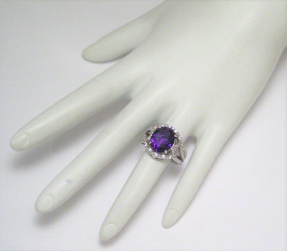 Jewelry > Ring > Womens sz 5.25 Sterling Silver Purple Amethyst Stone Ring