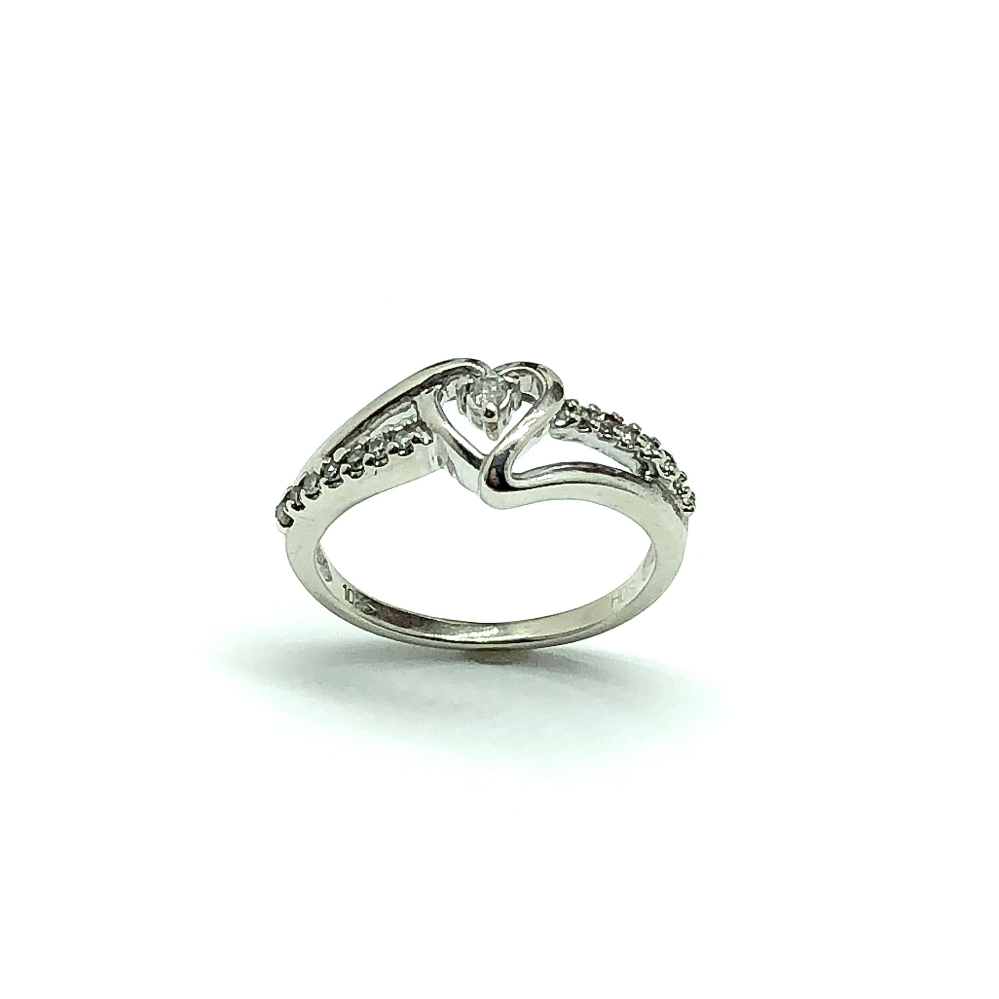 Jewelry used - Delicate 10k White Gold sz 5 Small Diamond Heart Promise Ring