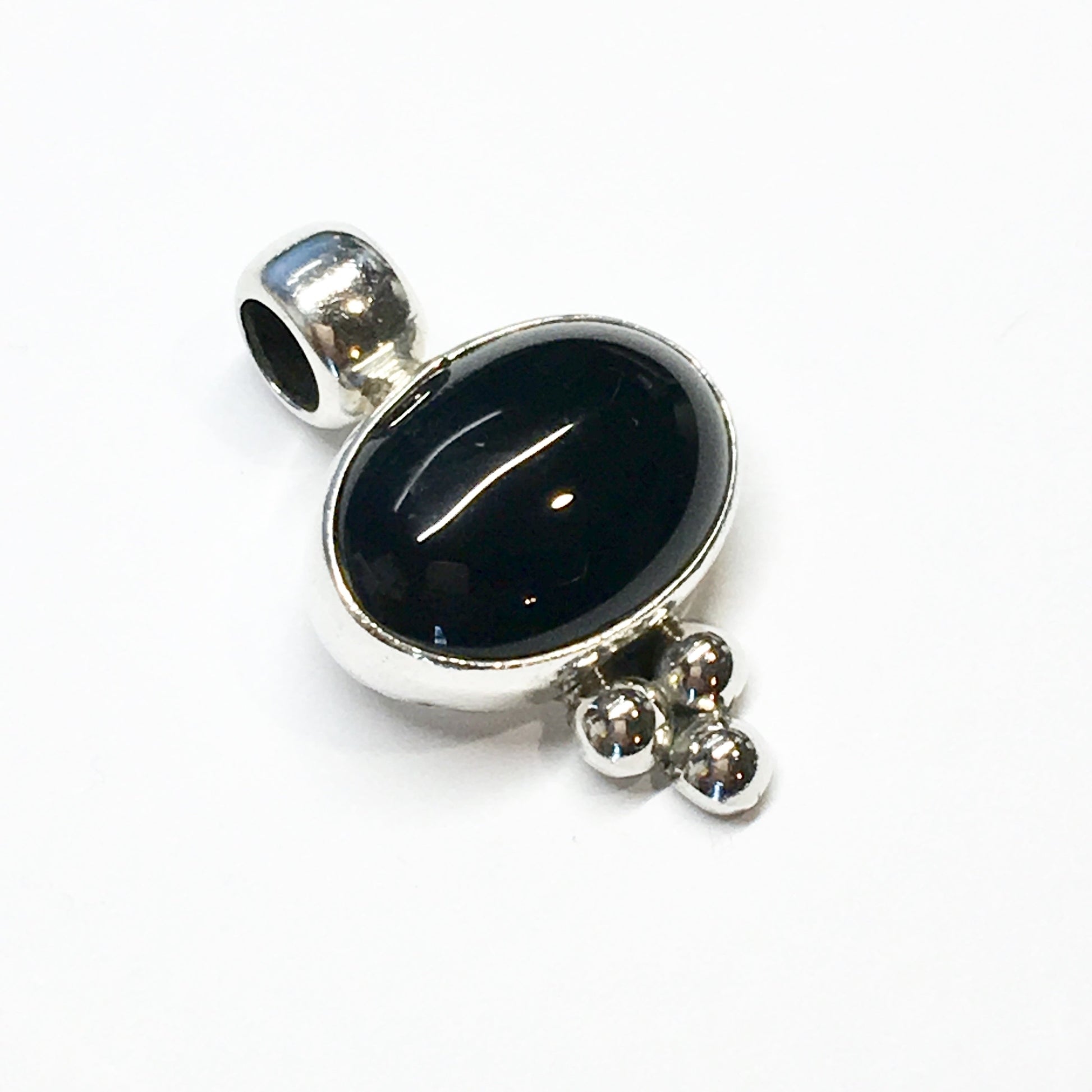 Used Jewelry > Pendants | Men Womens Sterling Silver Black Oval Stone Pendant or European Bead Bracelet Charm